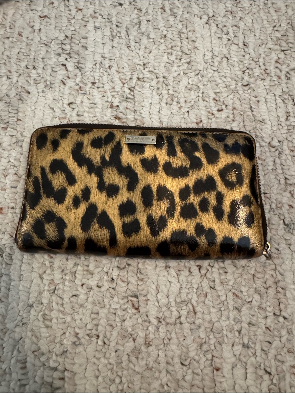 kate spade Neda Leopard Print Zip Around Continental Wallet Cheetah Animal Print